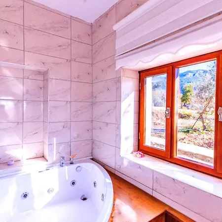 1 Bedroom Stone House With Private Secluded Pool And Jakuzzi Villa Kalkan