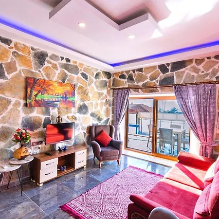 1 Bedroom Stone House With Private Secluded Pool And Jakuzzi Villa