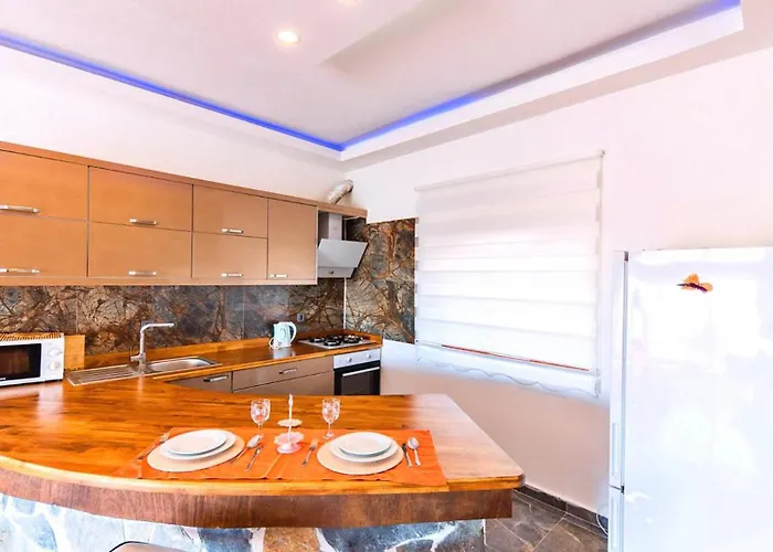 ヴィラ 1 Bedroom Stone House With Private Secluded Pool And Jakuzzi